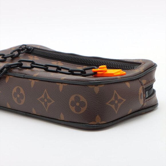 SOLD OUT ❌ Louis Vuitton Monogram Solar Ray Pochette Volga - Picture 3 of 7